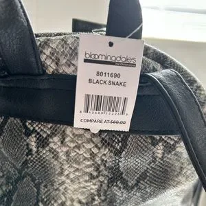 Under One Sky | Bags | Nwt Snakeskin Under One Sky  display picture 2